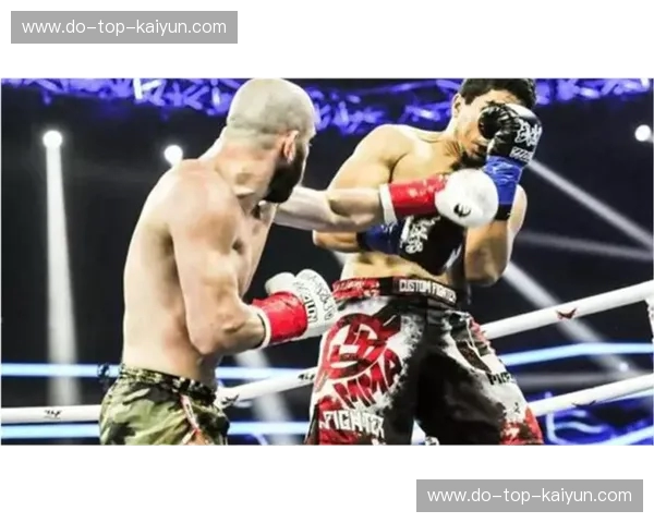 巴猜vs蒙国东：谁是中国拳坛的下一位传奇？